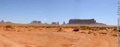 Panorama sur la vall&eacute;e